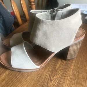 TOMS Desert Taupe Cutout Sandals, 8.5